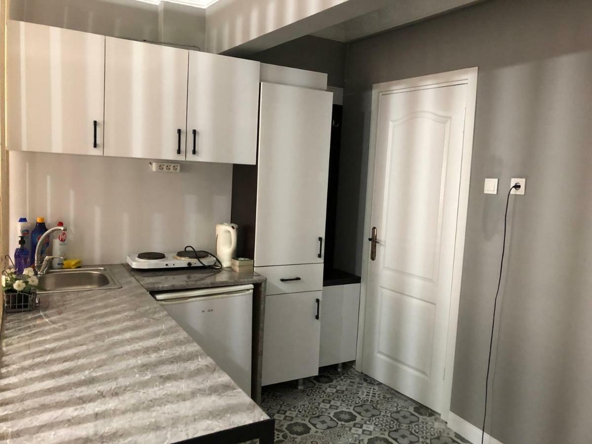 First Suite Taksim Istanbul Eksteriør billede